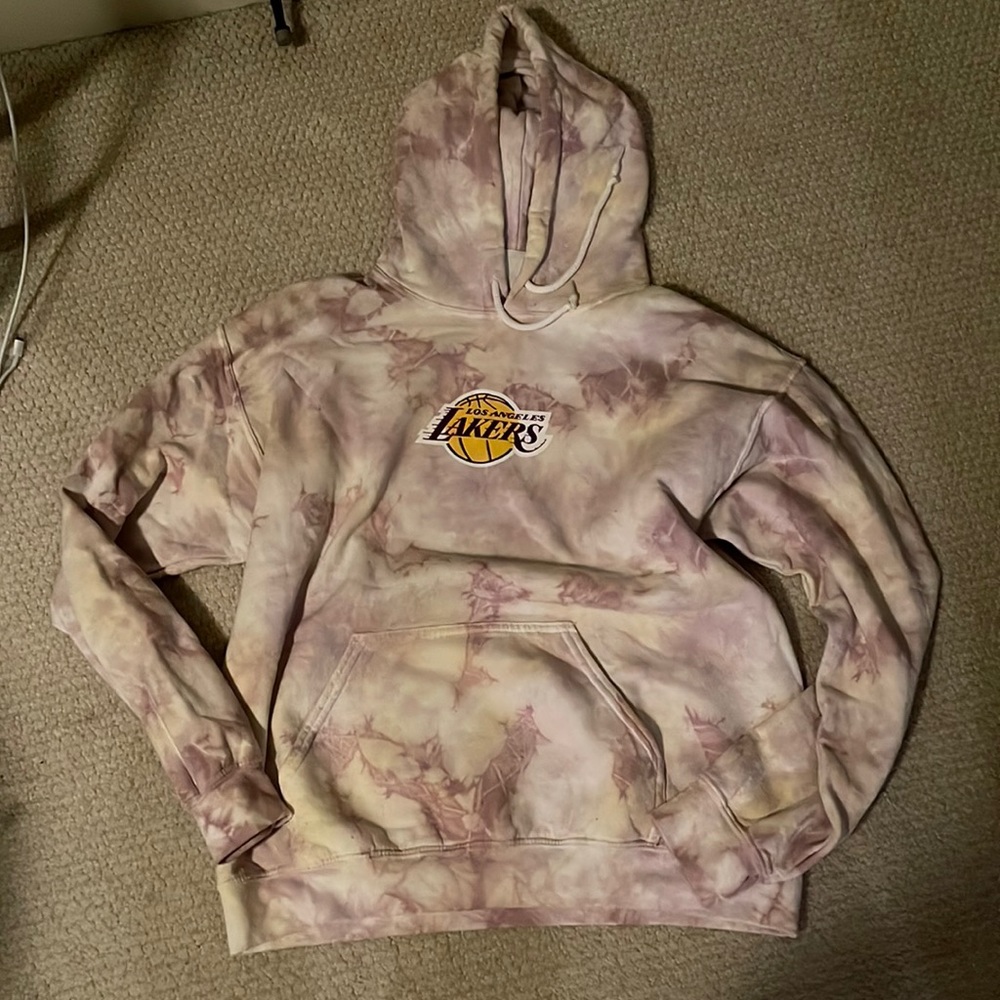 Urban outfitters tie dye lakers sweatshirt
